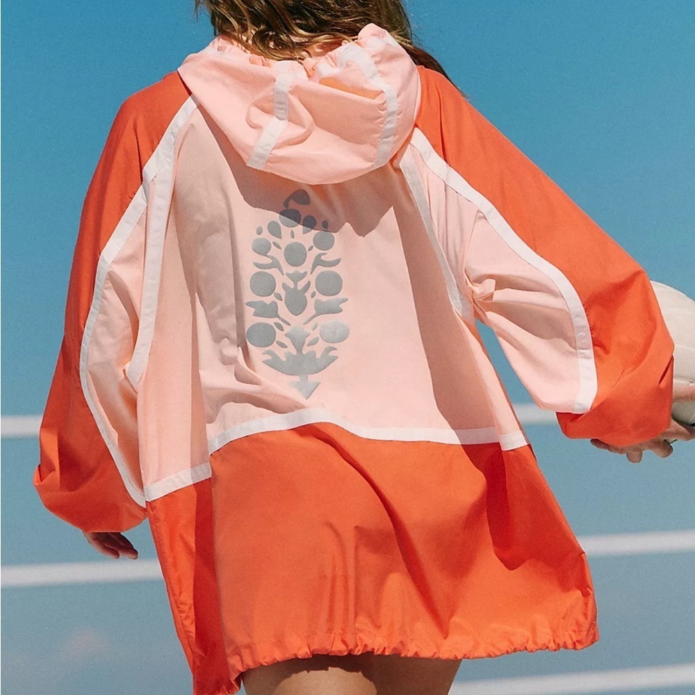 NWOT Free People Care FP Movement Like The Wind Logo Jacket Size XS